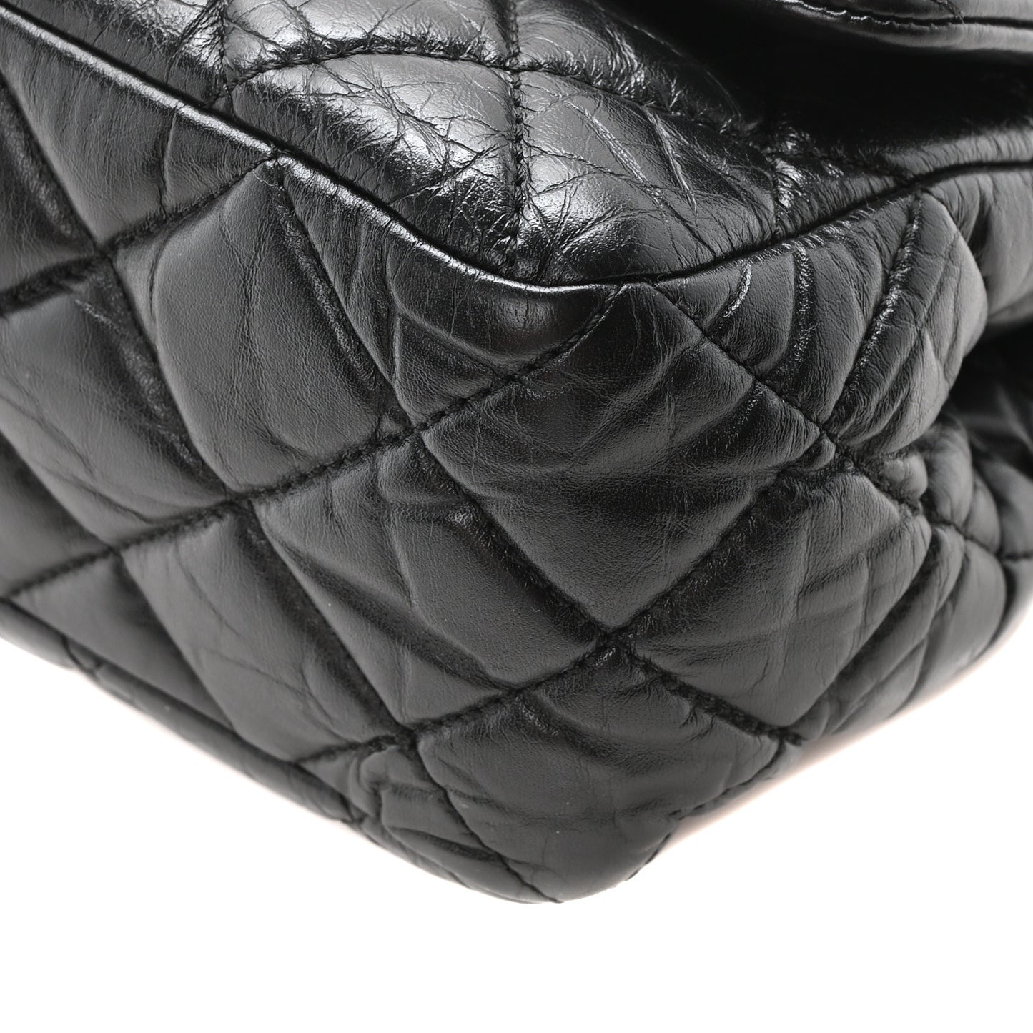 Aged Calfskin Quilted 2.55 Reissue 225 Hanger Flap Black