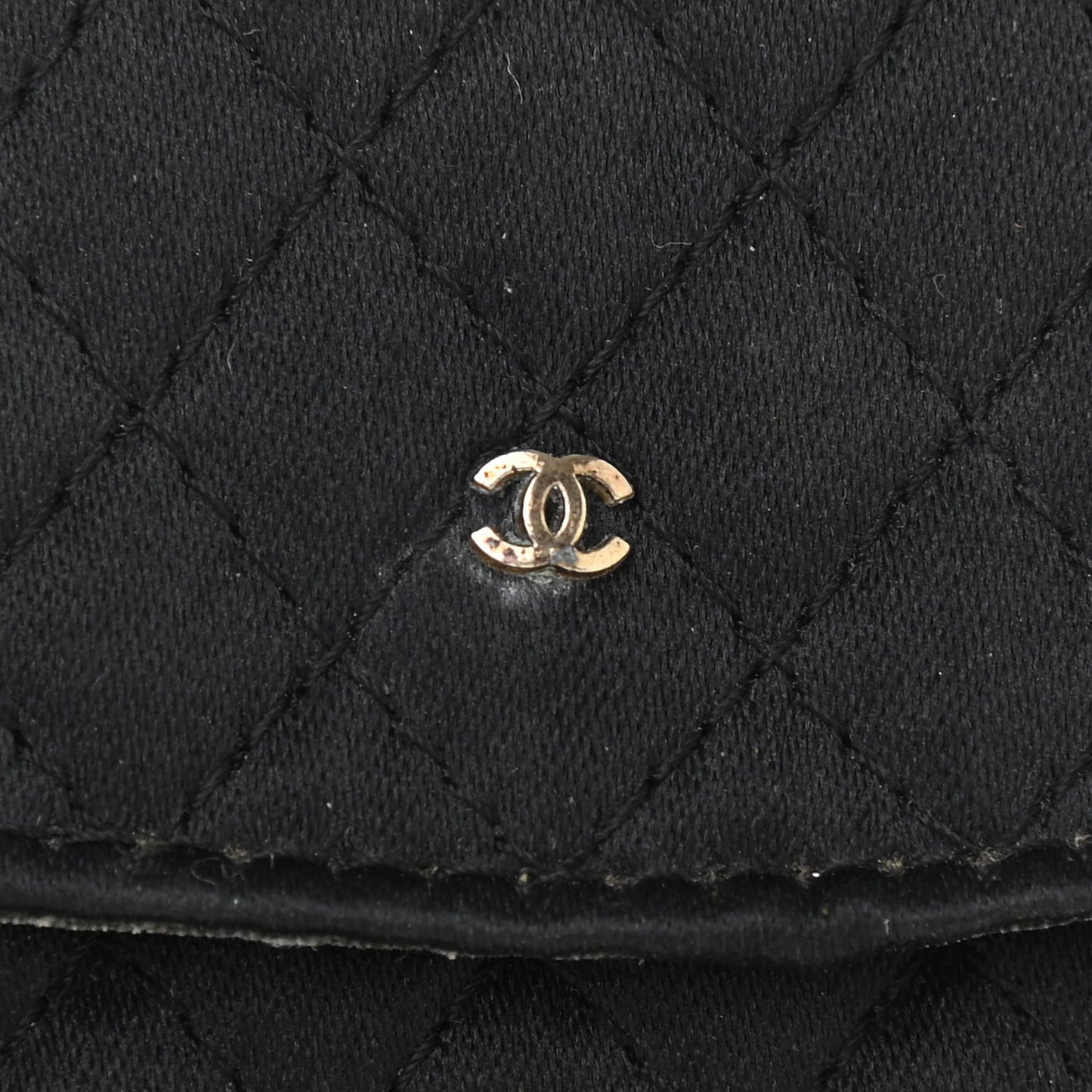 Grosgrain Quilted Micro Flap Bag Black