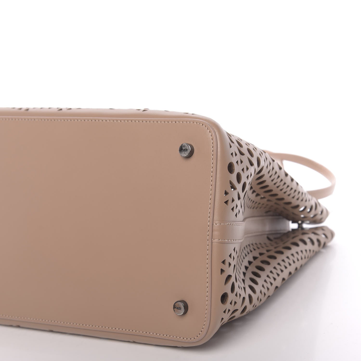Alaia Calfskin Vienne Mina 32 Bag Caramel 10 of 10