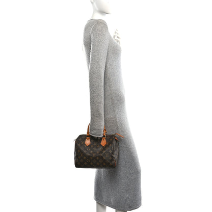 Louis Vuitton Monogram Speedy 25 2 of 10