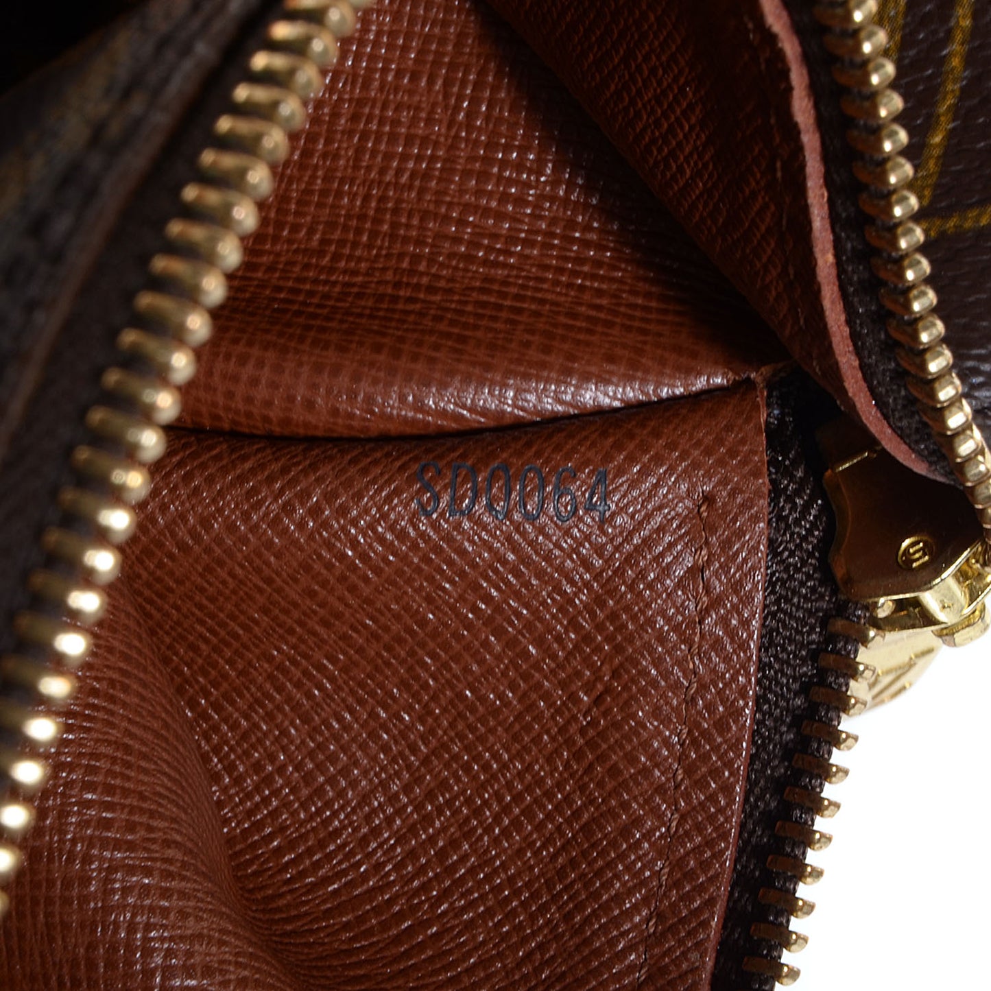 Monogram Papillon 30