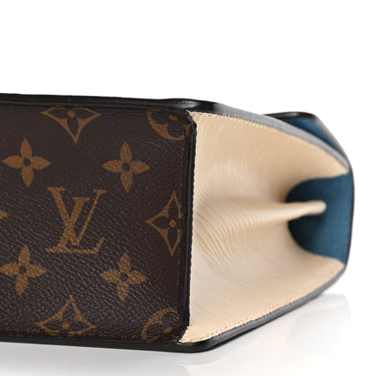 Louis Vuitton Vernis Epi Monogram Spring Street Light Blue 9 of 14