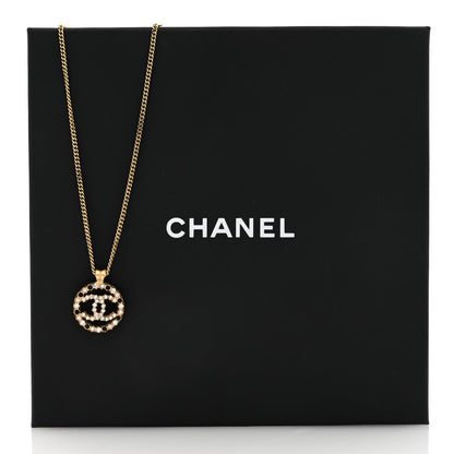 Chanel Pearl Crystal CC Round Pendant Necklace Gold Black 5 of 5