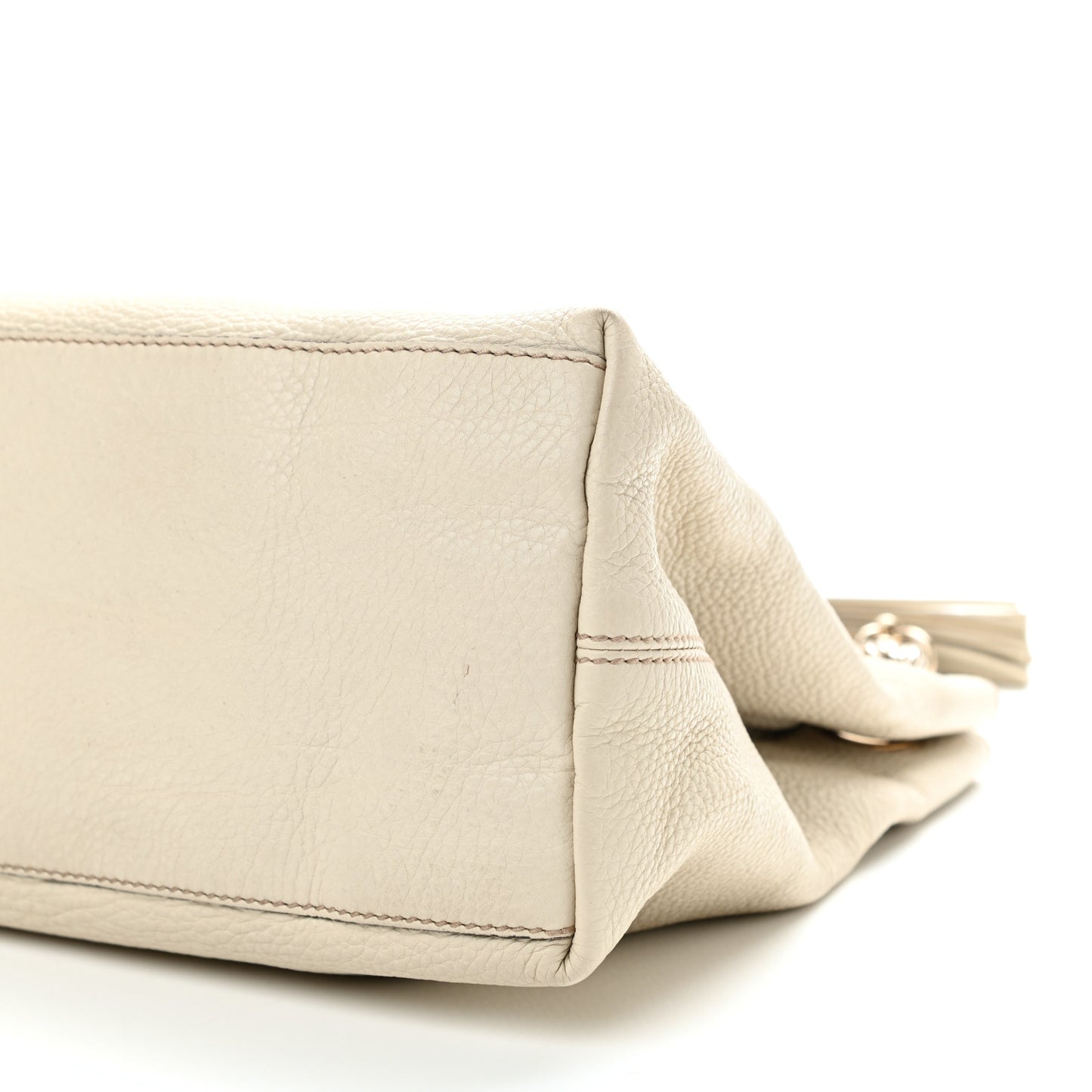 Pebbled Calfskin Medium Soho Chain Shoulder Bag Off White