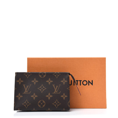 Louis Vuitton Monogram Toiletry Pouch 15 10 of 10
