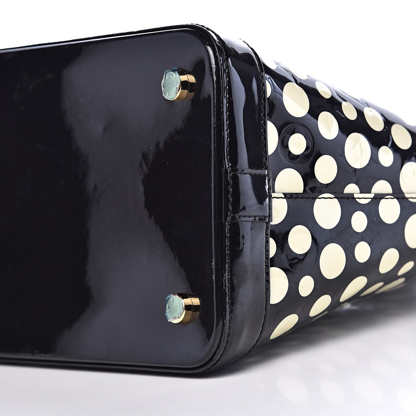 Vernis Kusama Infinity Dots Lockit MM Black