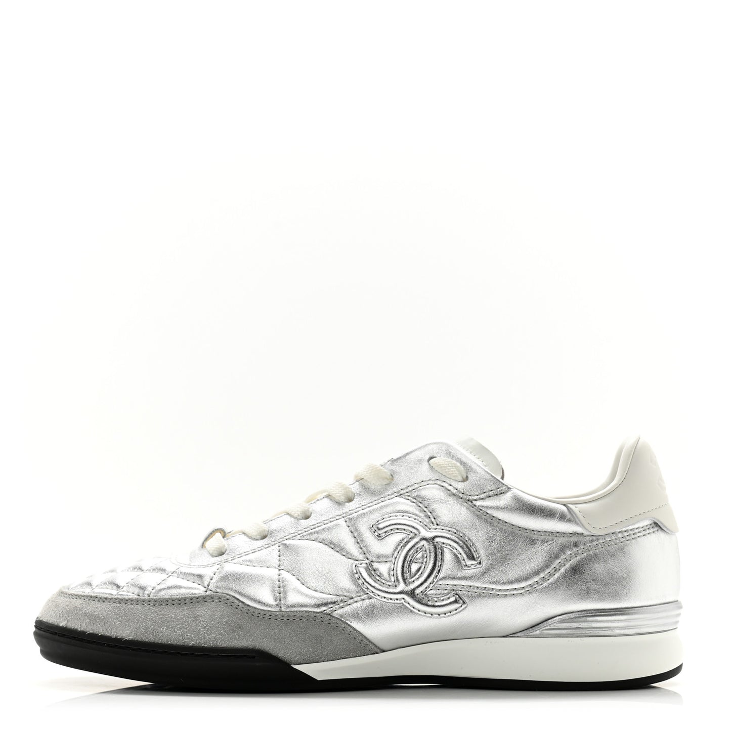 Laminated Calfskin Suede Quilted Womens CC Sneakers 39 Silver White Gray