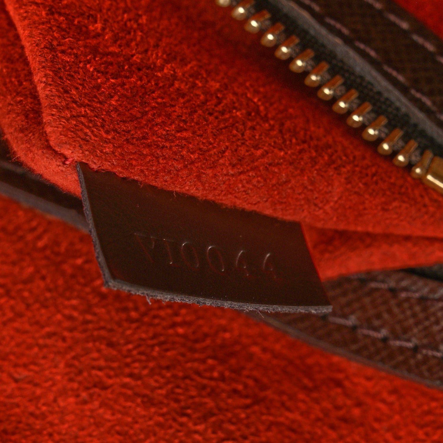 Louis Vuitton Damier Ebene Triana 7 of 11