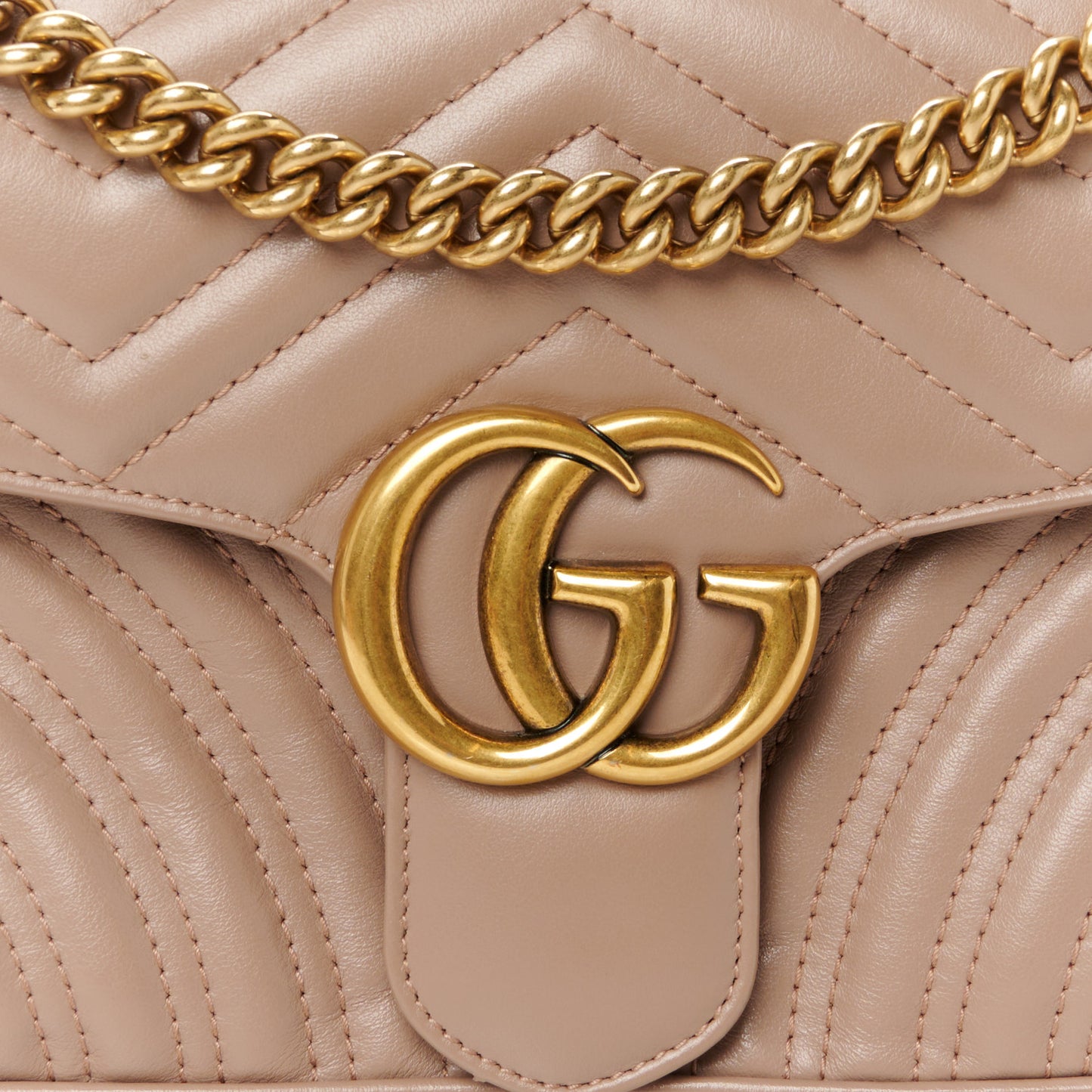 Calfskin Matelasse Medium GG Marmont Shoulder Bag Porcelain Rose