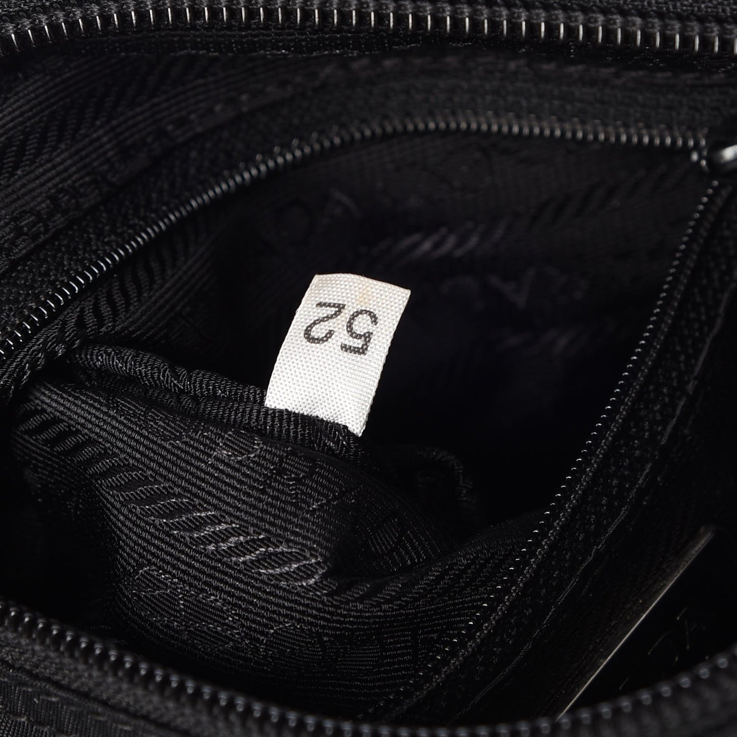 Tessuto Nylon Single Buckle Messenger Bag Black