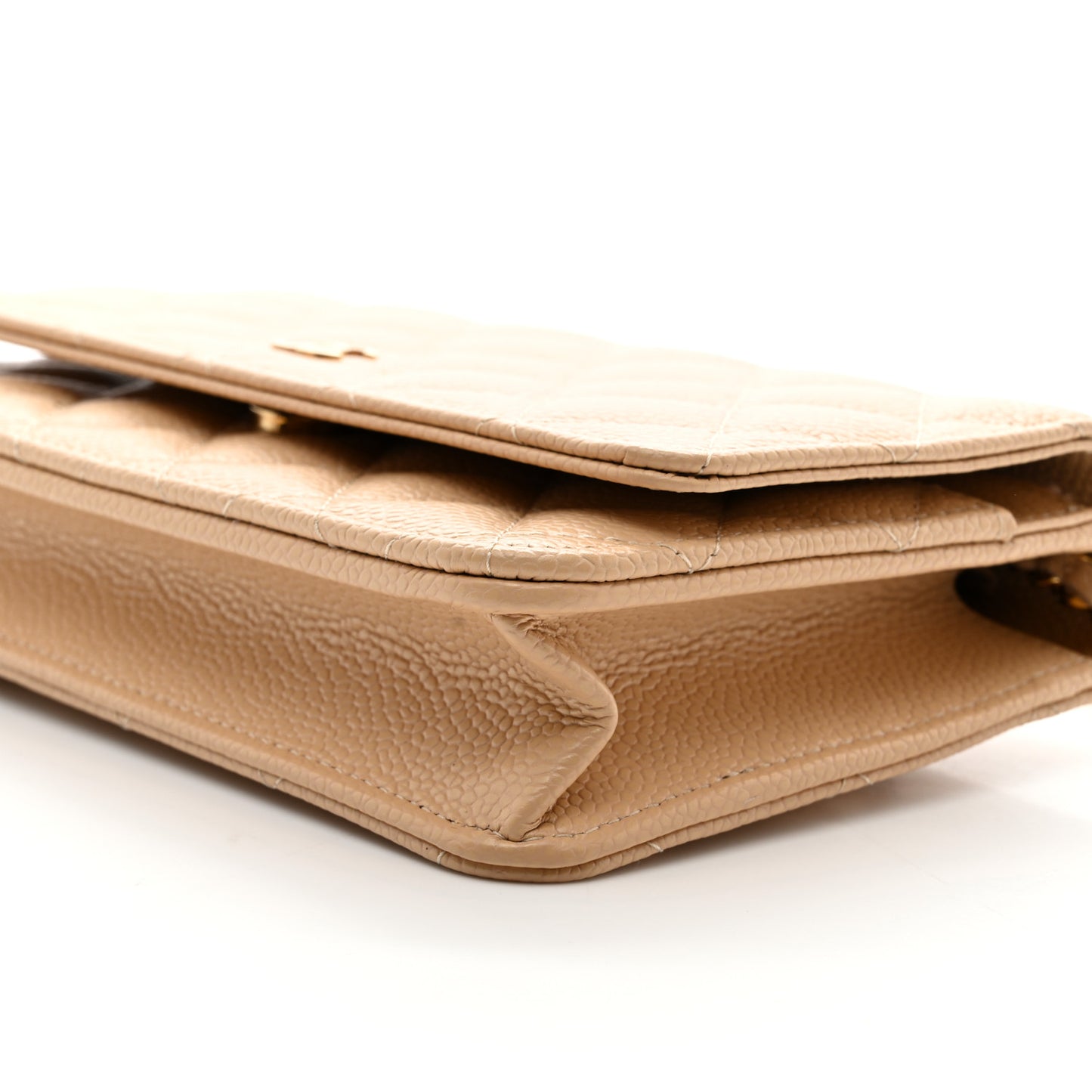 Caviar Quilted Wallet on Chain WOC Beige