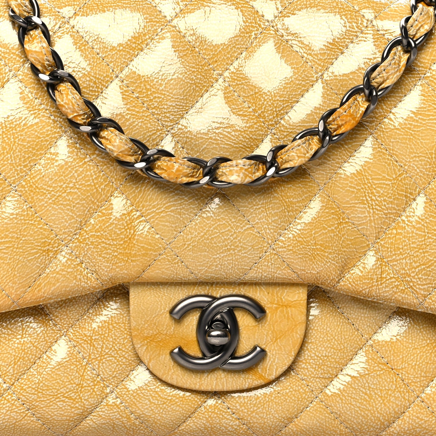 Crinkled Patent Quilted Jumbo Single Flap Light Beige