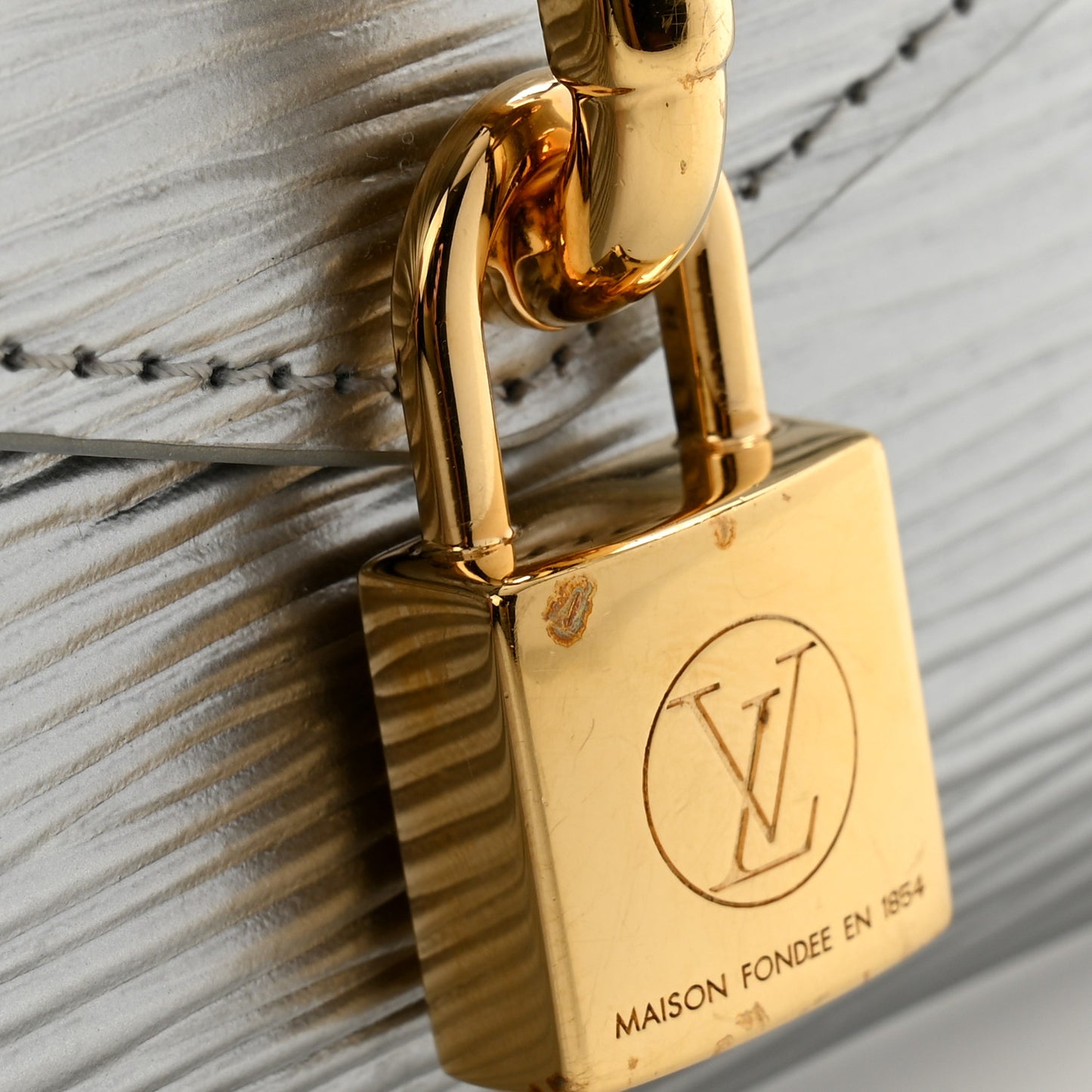 Epi Padlock On Strap Silver