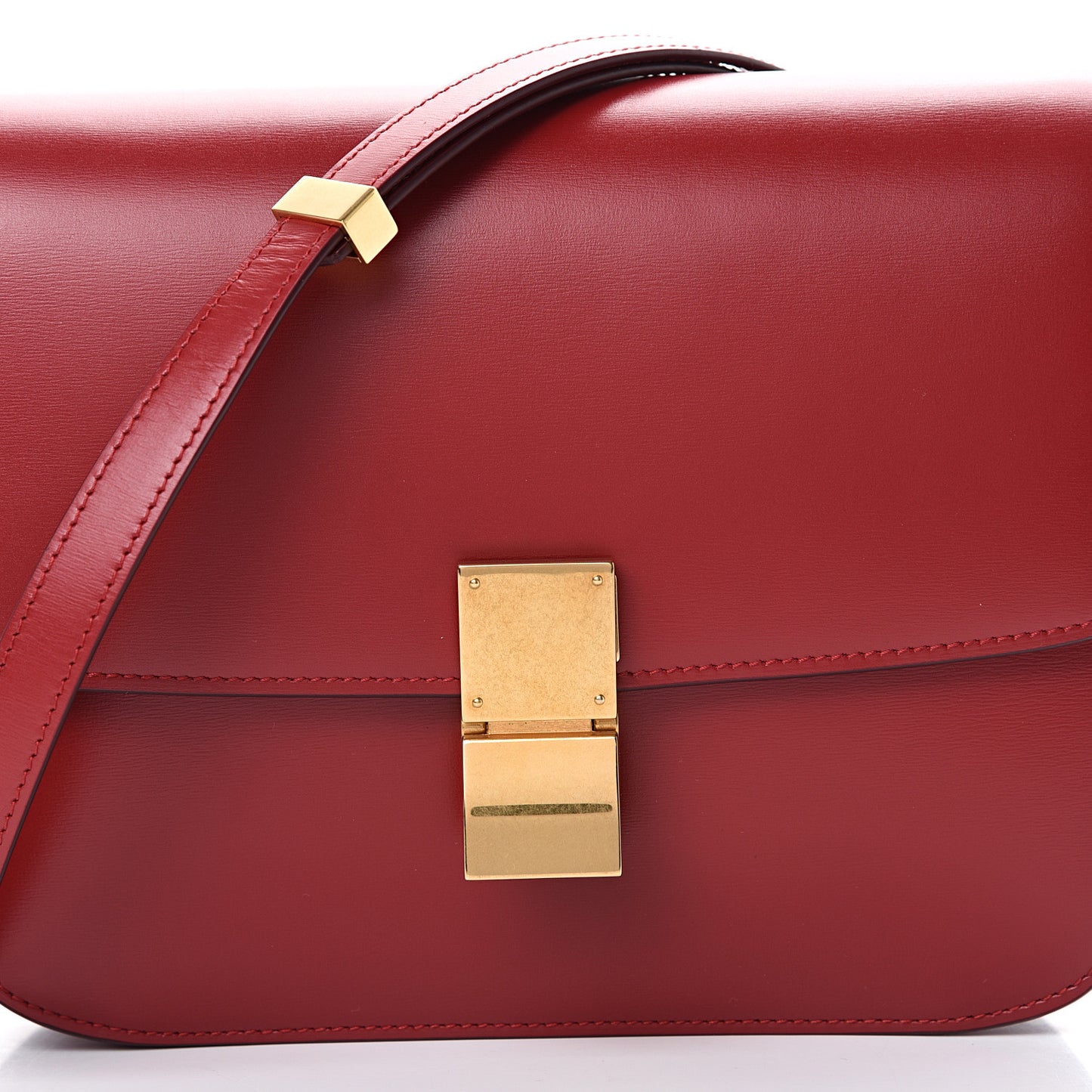 Box Calfskin Medium Classic Box Flap Bag Red