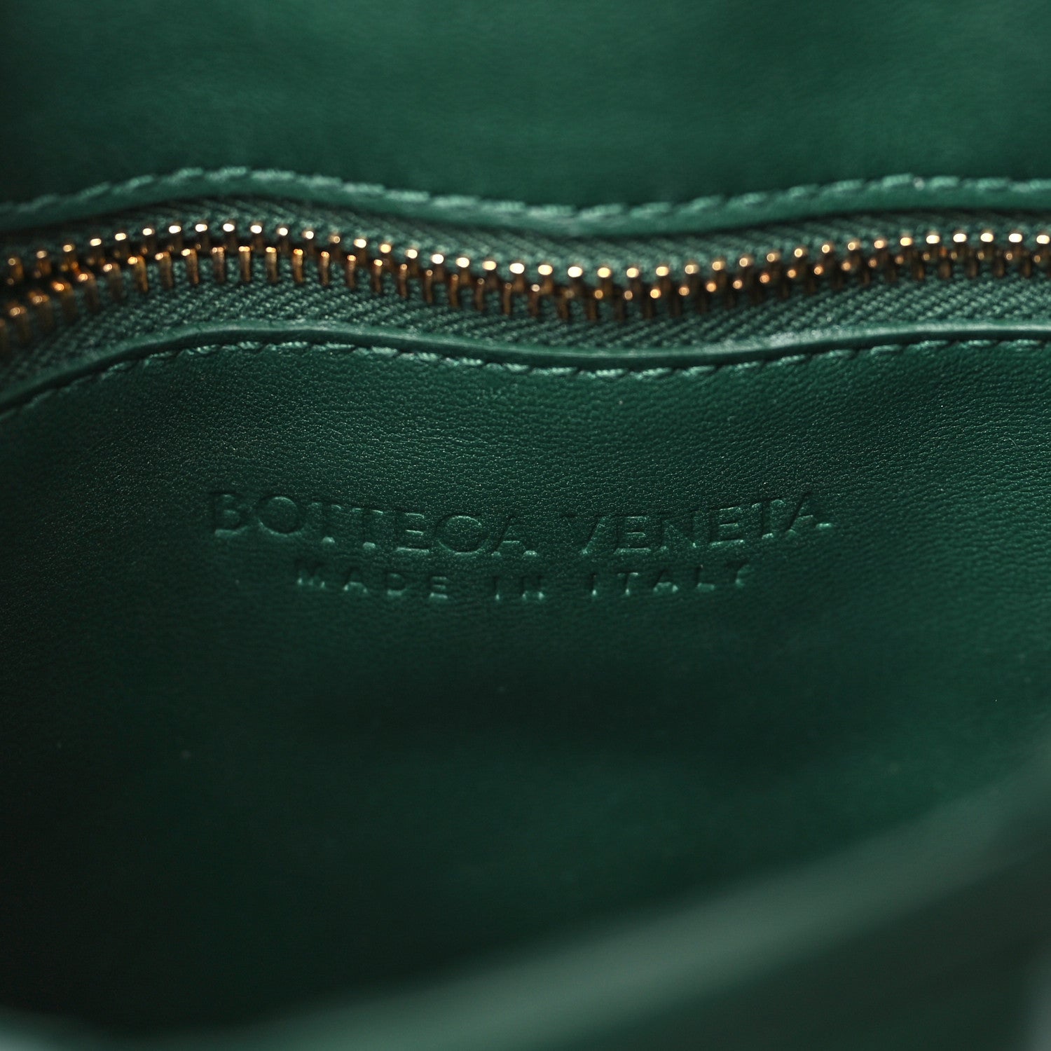 Bottega Veneta Lambskin Maxi Intreccio Padded Chain Cassette Crossbody Bag Raintree 6 of 9