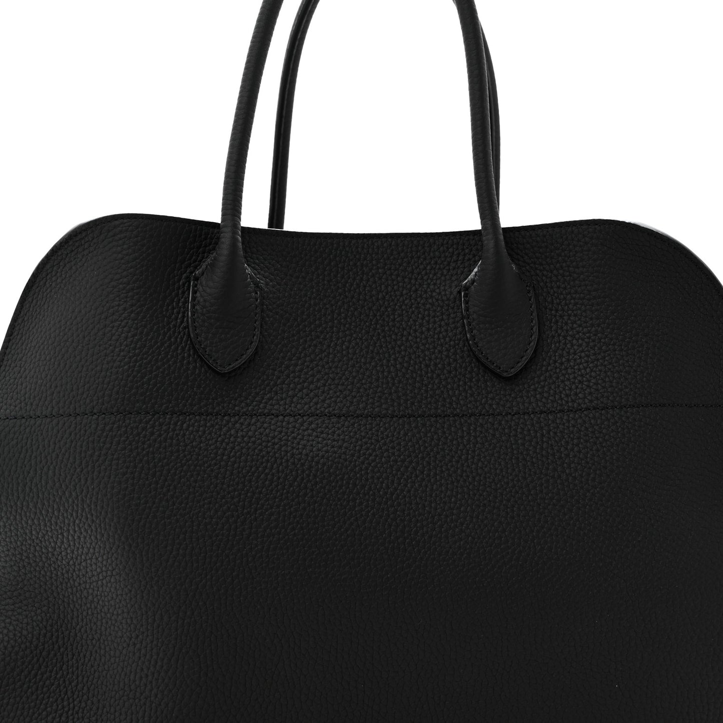 Matte Grained Calfskin Soft Margaux 15 Black