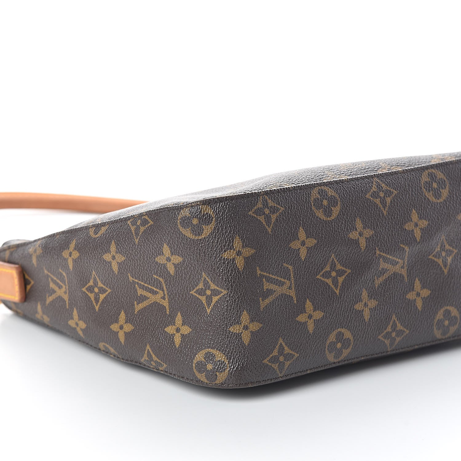 Louis Vuitton Monogram Looping MM 8 of 9