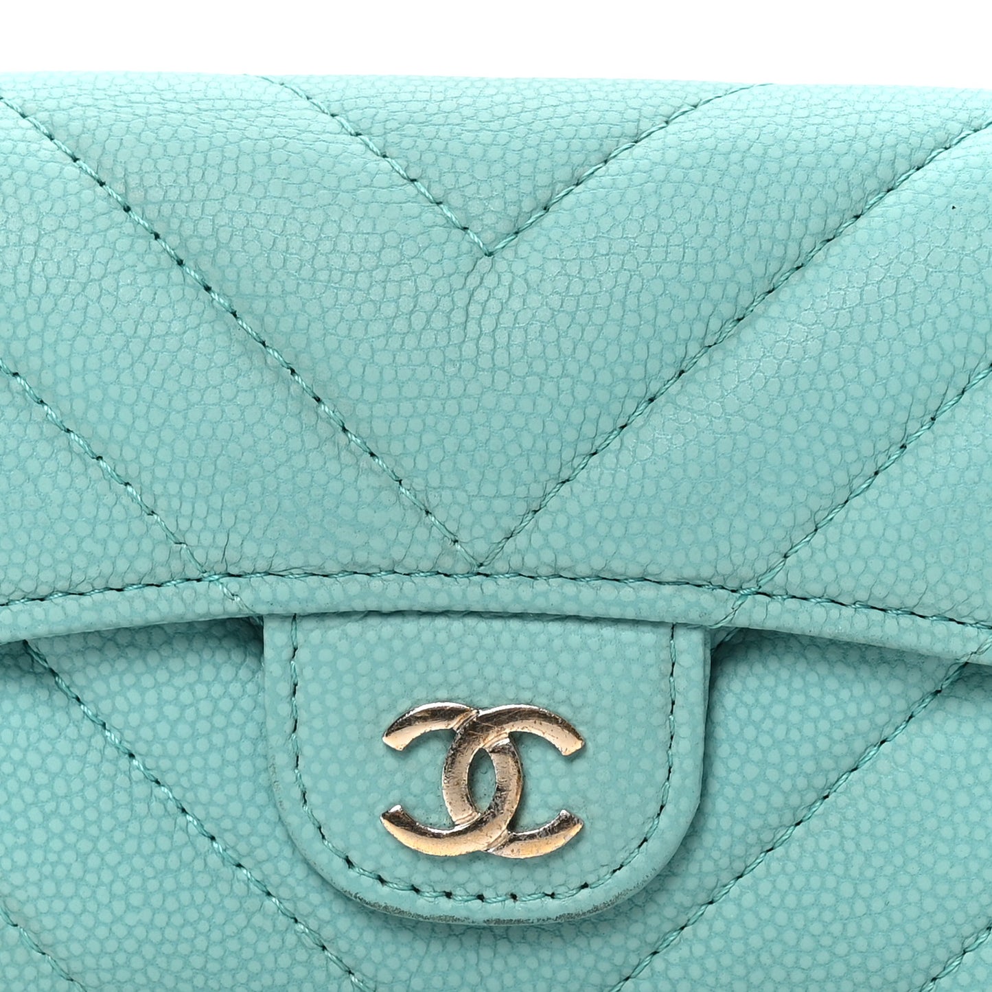 Caviar Flat Chevron Quilted Flap Card Holder Green
