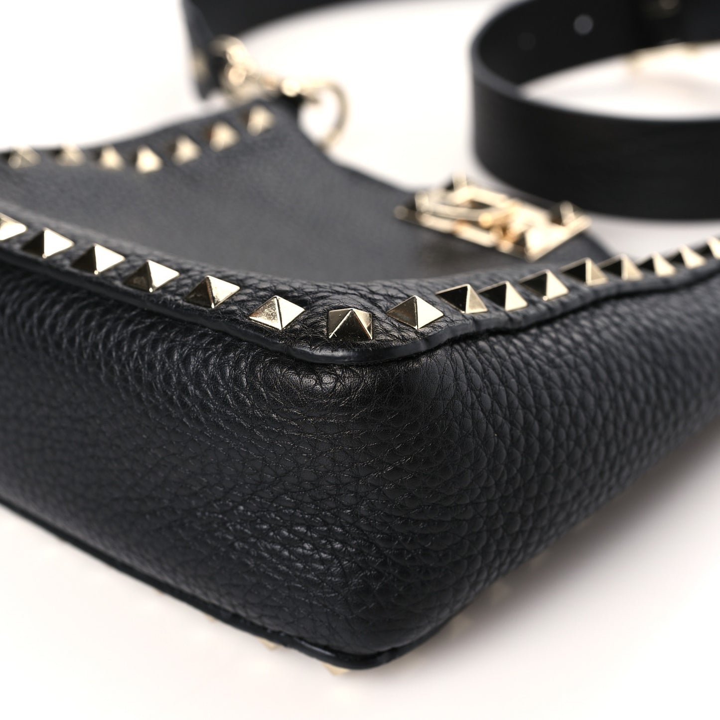 Pebbled Calfskin Mini Rockstud Flip-Lock Messenger Bag Black