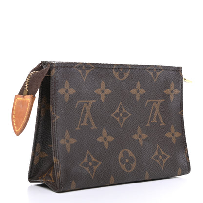Louis Vuitton Monogram Toiletry Pouch 15 3 of 10