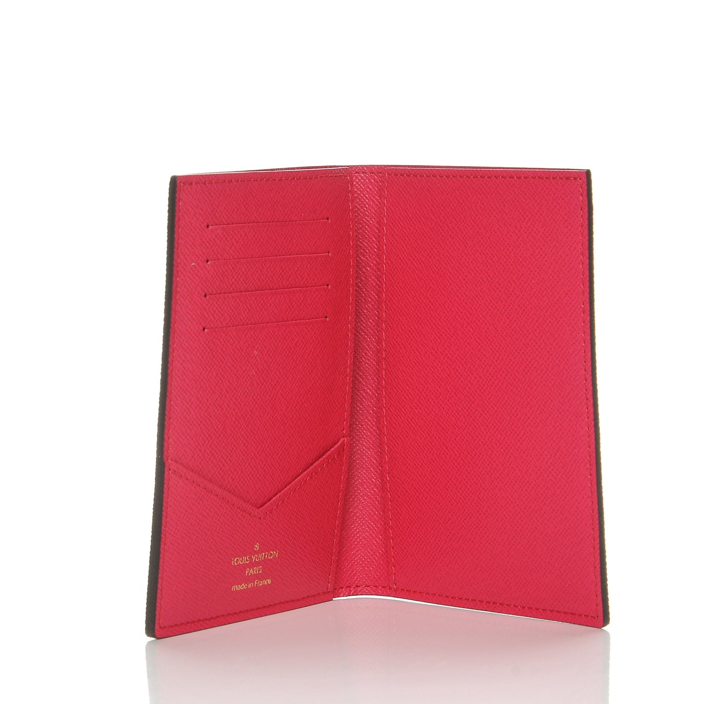 Monogram 2017 Christmas Animation Passport Cover
