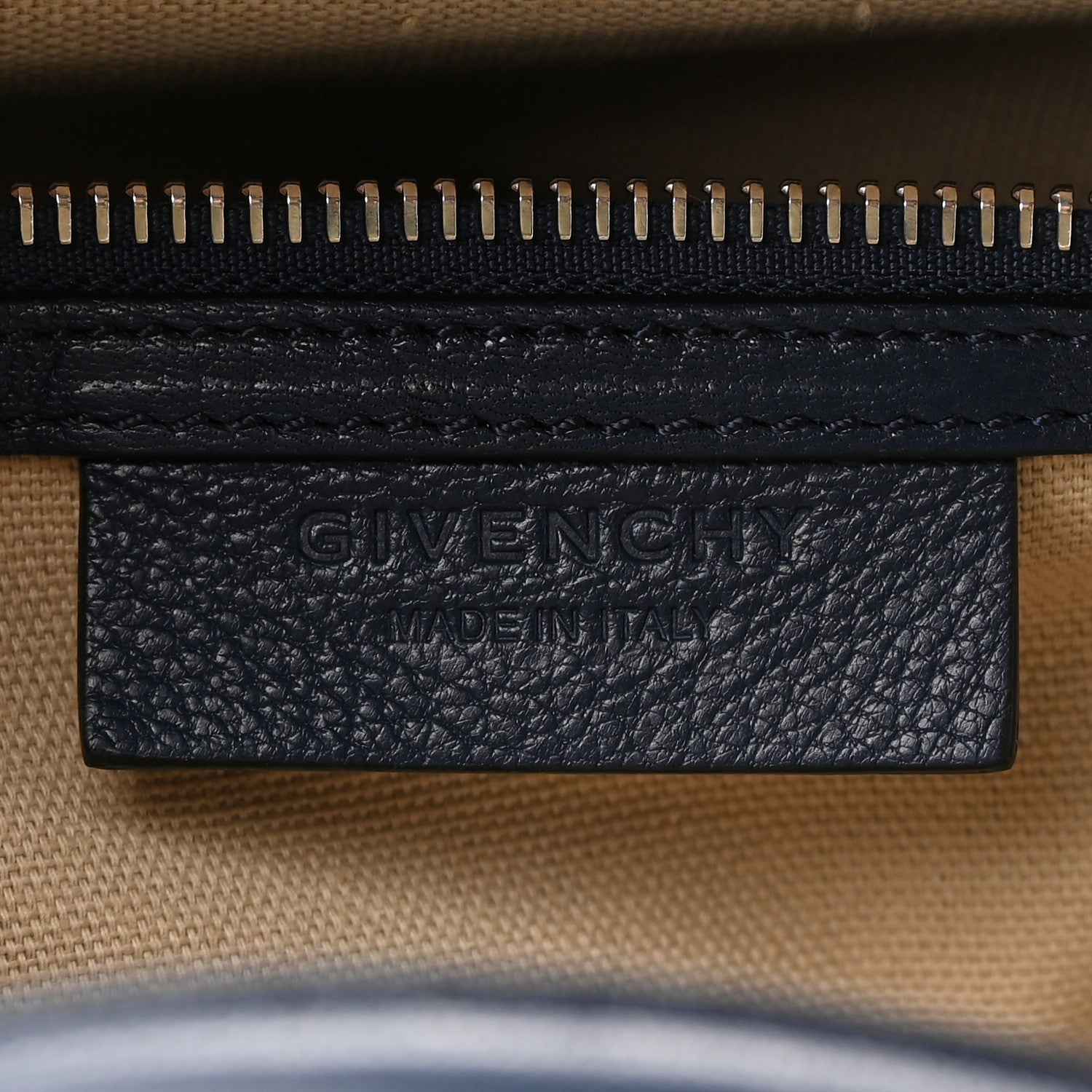 Givenchy Sugar Goatskin Medium Antigona Navy 6 of 17