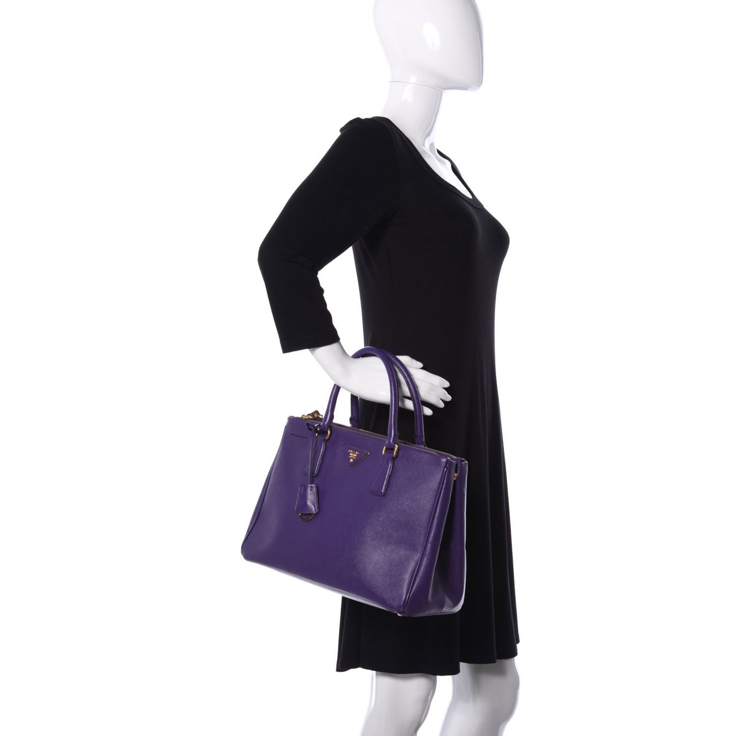 Saffiano Medium Galleria Double Zip Tote Viola