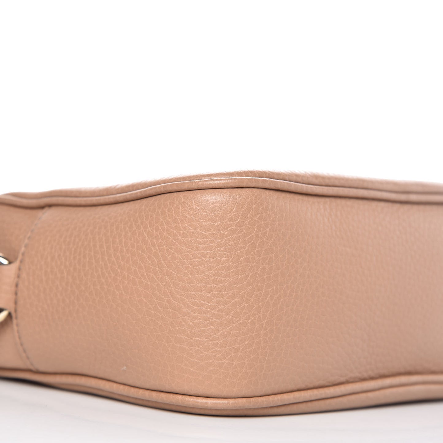 Pebbled Calfskin Small Soho Disco Bag Camelia