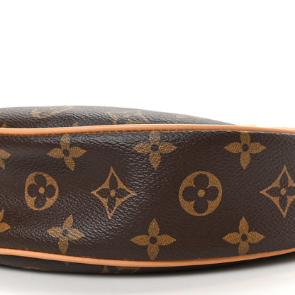Louis Vuitton Monogram Loop 8 of 8