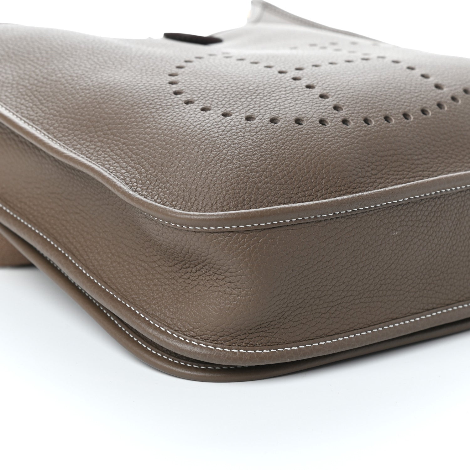 Hermes Taurillon Clemence Evelyne III PM Etoupe 9 of 10