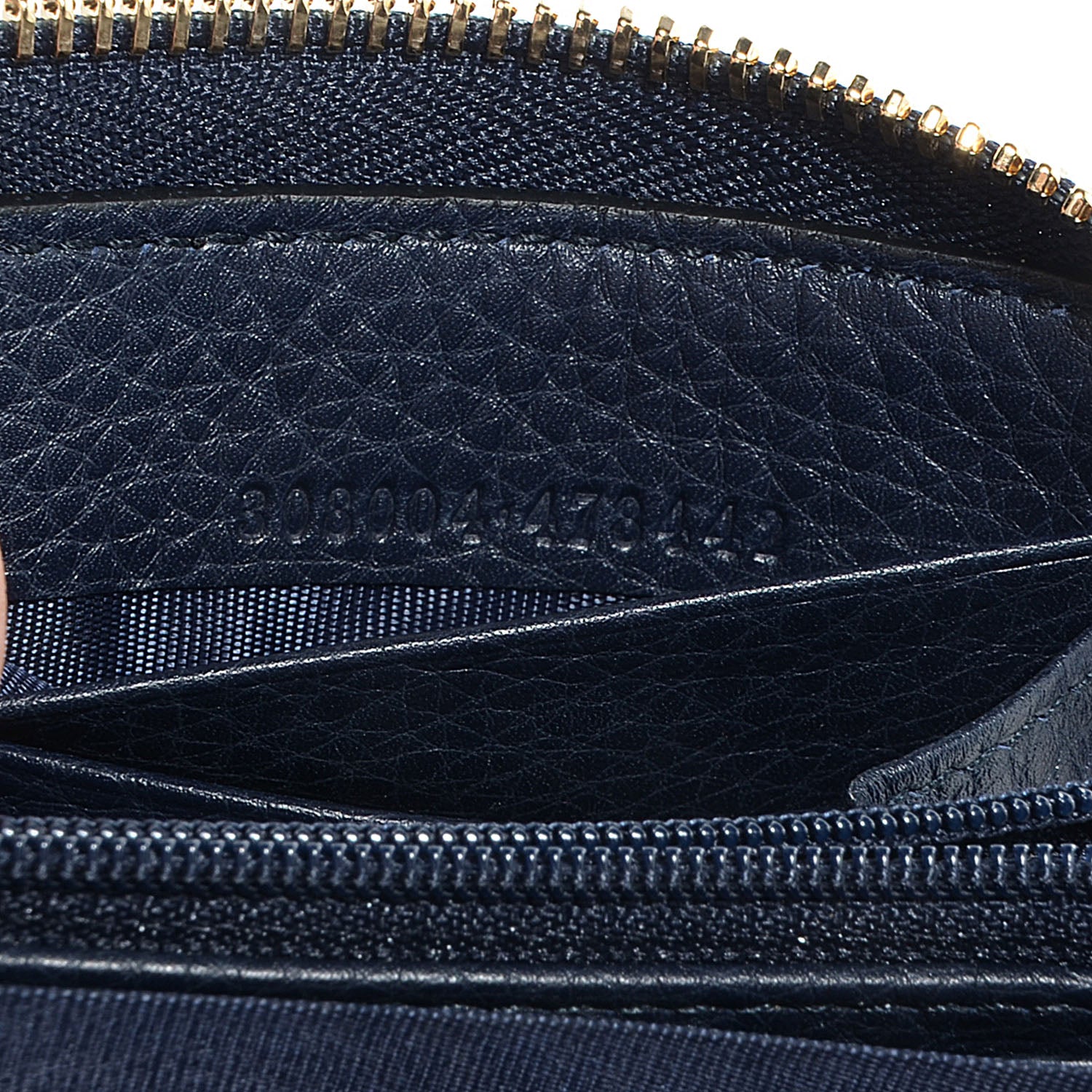 Gucci Pebbled Calfskin Soho Zip Around Wallet Blue 8 of 8