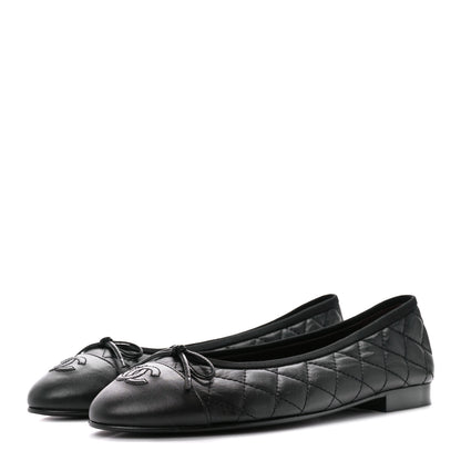Chanel Aged Calfskin Quilted CC Cap Toe Ballerina Flats 40 Black 3 of 10