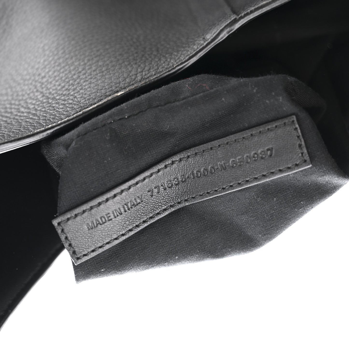 Grained Calfskin Medium Locker Hobo Black