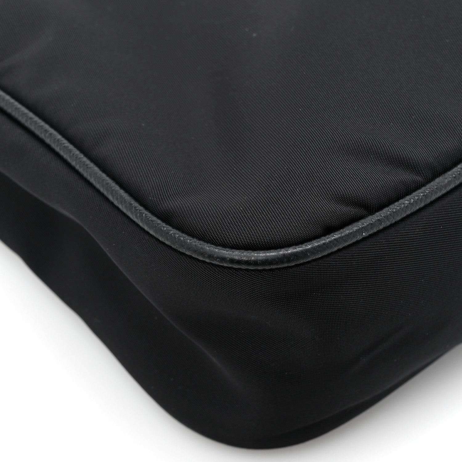 Prada Nylon Re-Edition 2005 Shoulder Bag Black 12 of 13