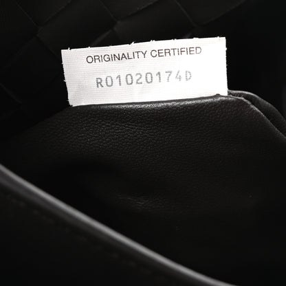 Bottega Veneta Nappa Intrecciato Small Andiamo Bucket Bag Fondant 7 of 10