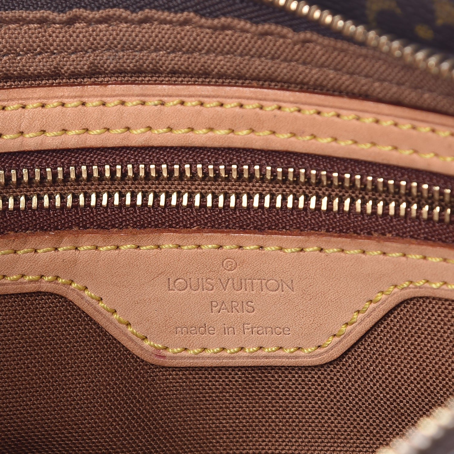 Louis Vuitton Monogram Trotteur 6 of 13