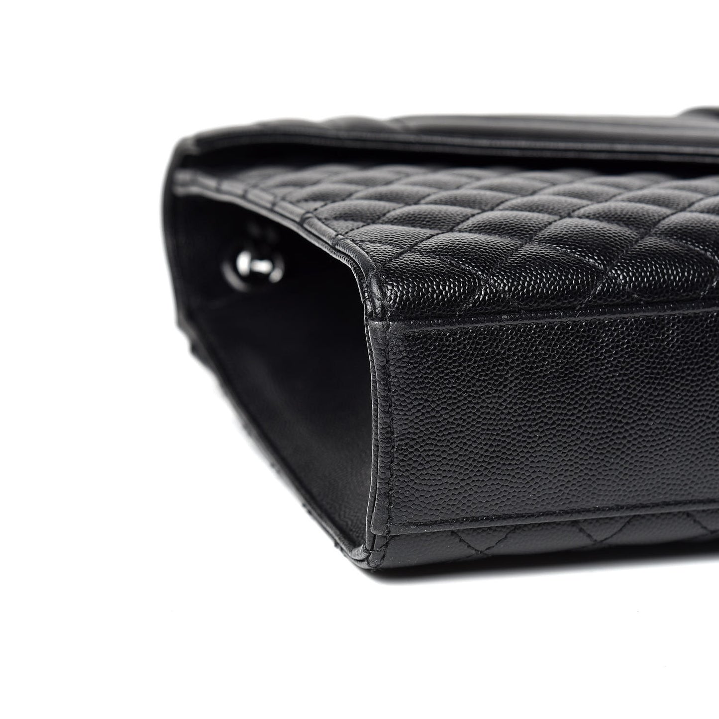 Grain De Poudre Textured Mixed Matelasse Large Triquilt Monogram Monochrome Satchel Black