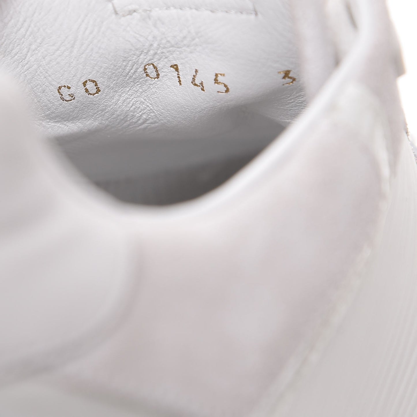 Epi Suede Run Away Sneakers 37.5 White