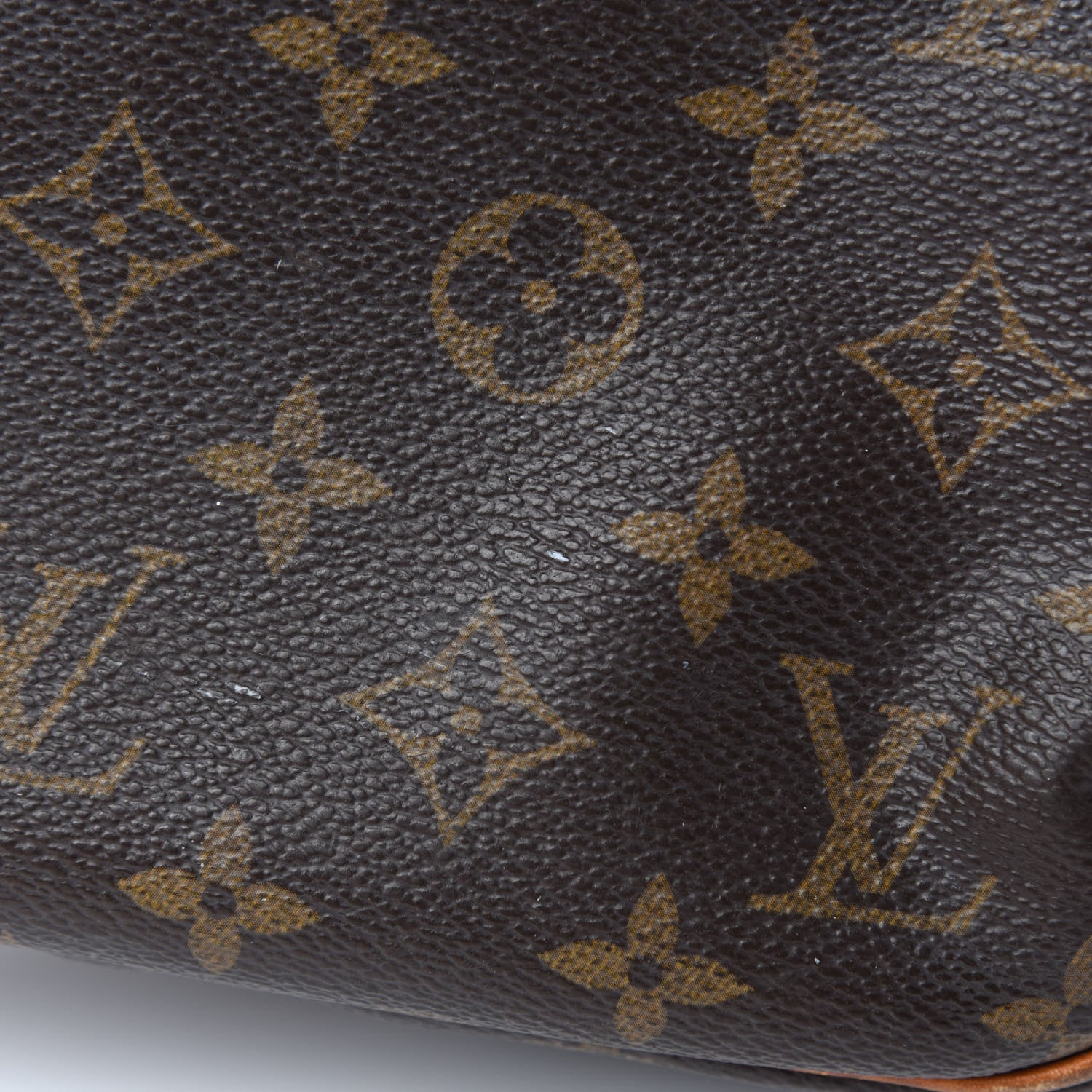 Louis Vuitton Monogram Odeon PM 13 of 20