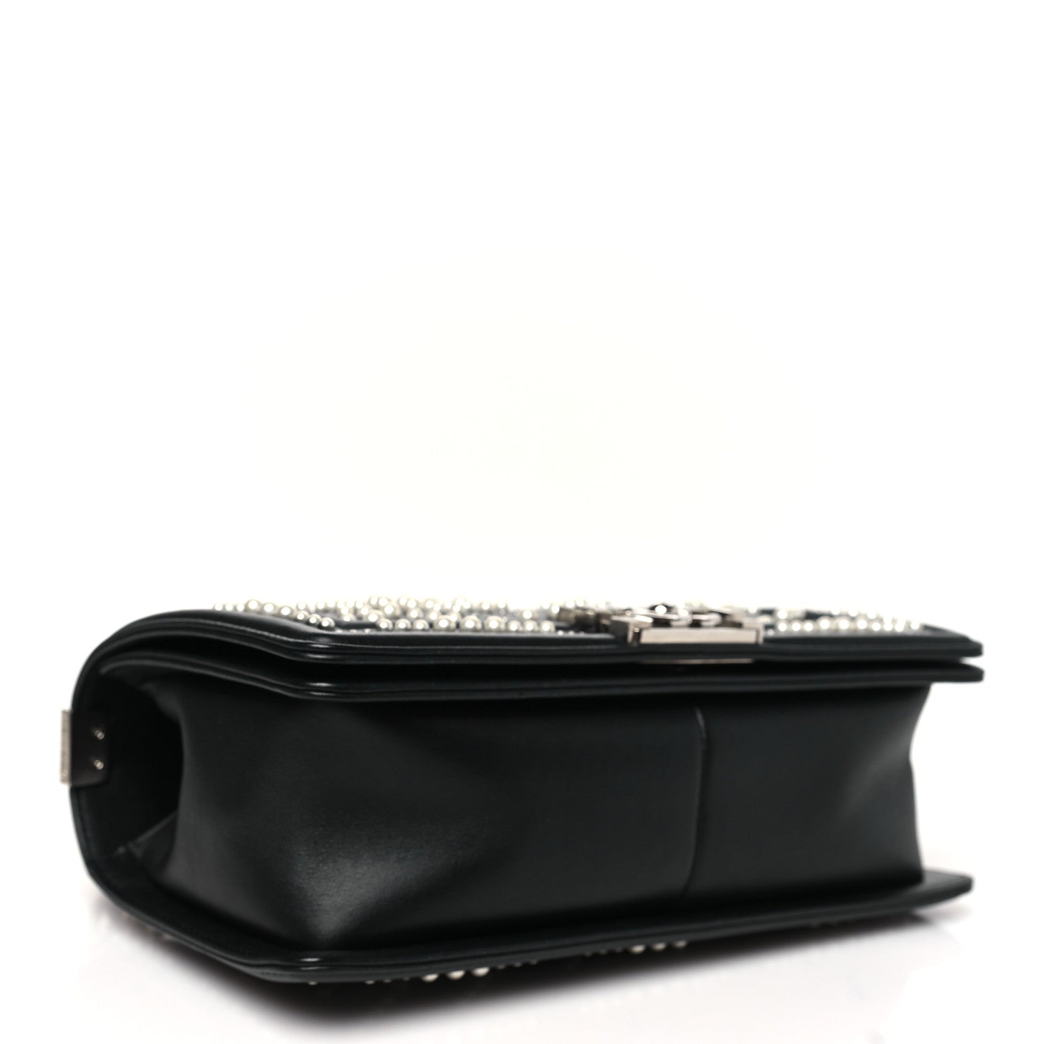 Chanel Calfskin Pearl Chevron Medium Boy Flap Black 4 of 10