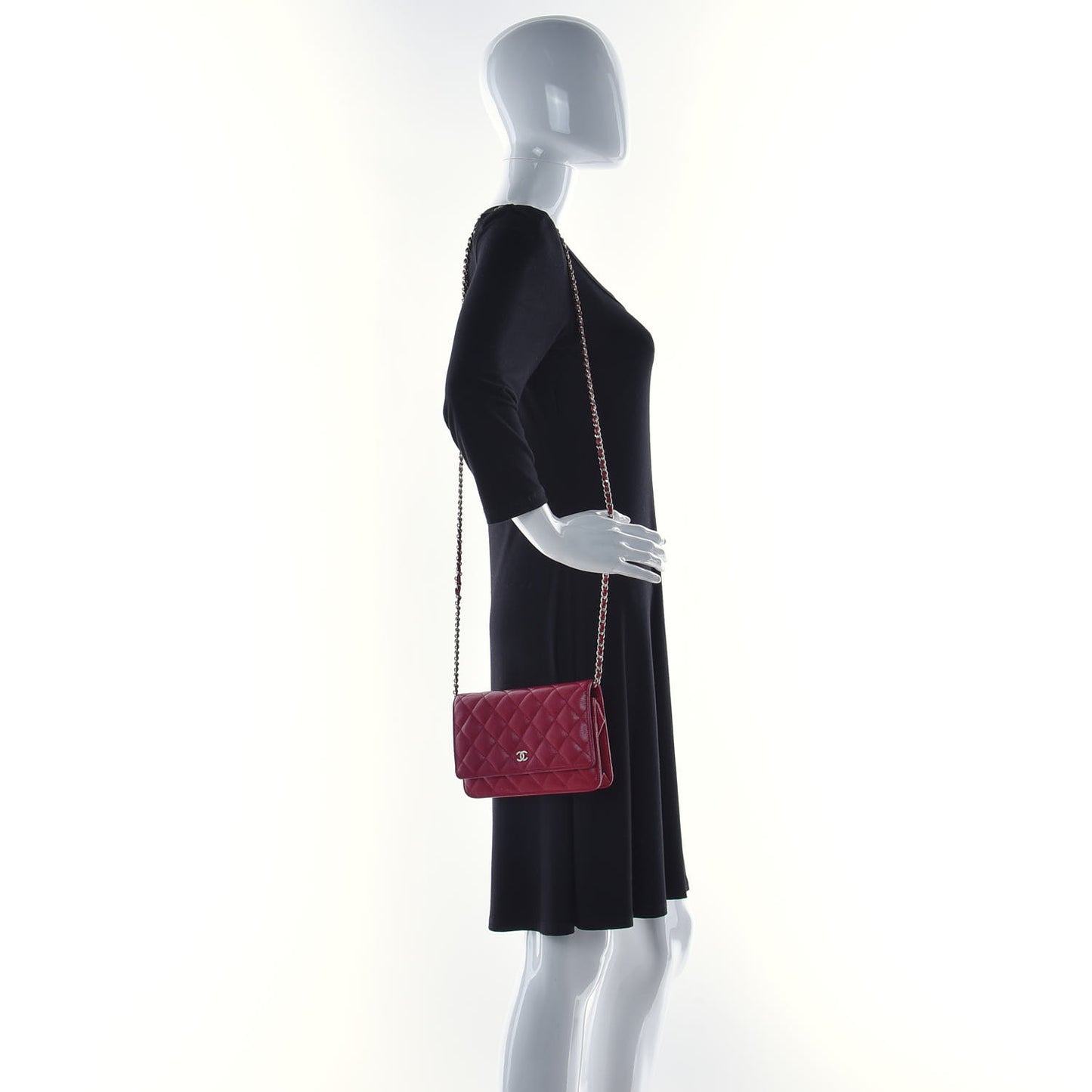 Caviar Quilted Wallet On Chain WOC Dark Red