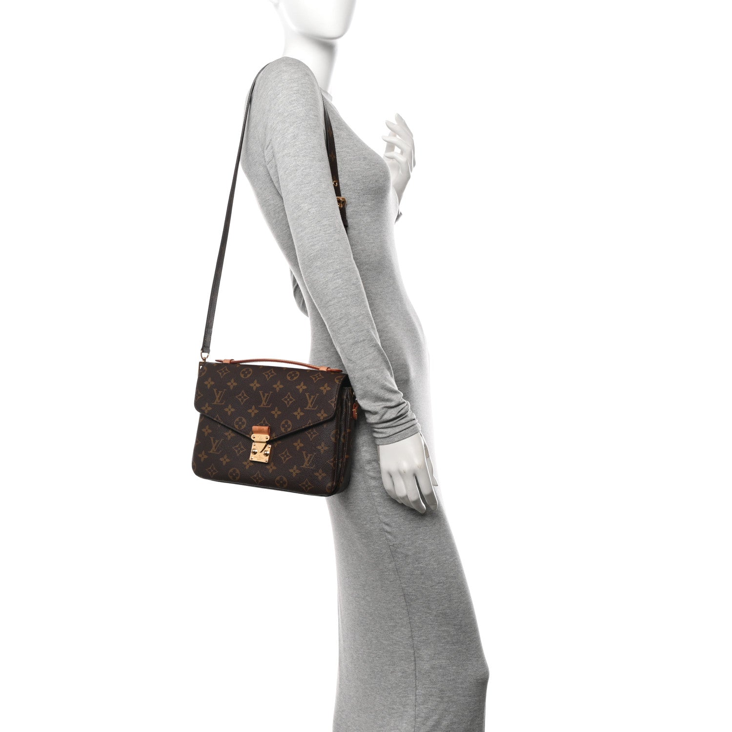 Louis Vuitton Monogram Pochette Metis 2 of 9
