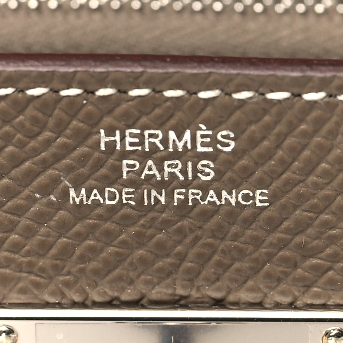 Epsom Kelly Longue Wallet Etoupe