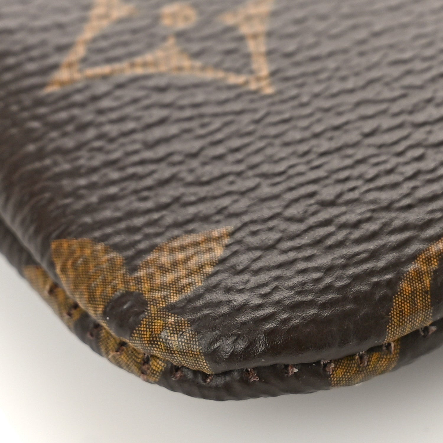 Louis Vuitton Monogram Key Pouch 7 of 8