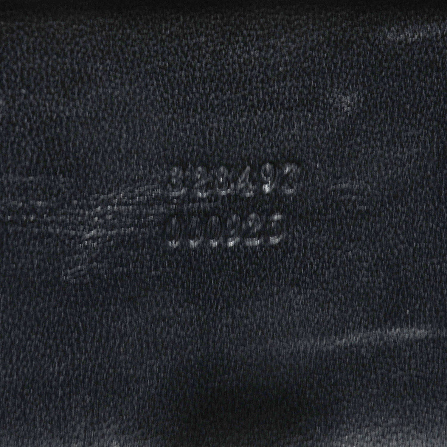 Alexander McQueen Kidskin Suede Chain Twin Skull Box Clutch Black 8 of 8