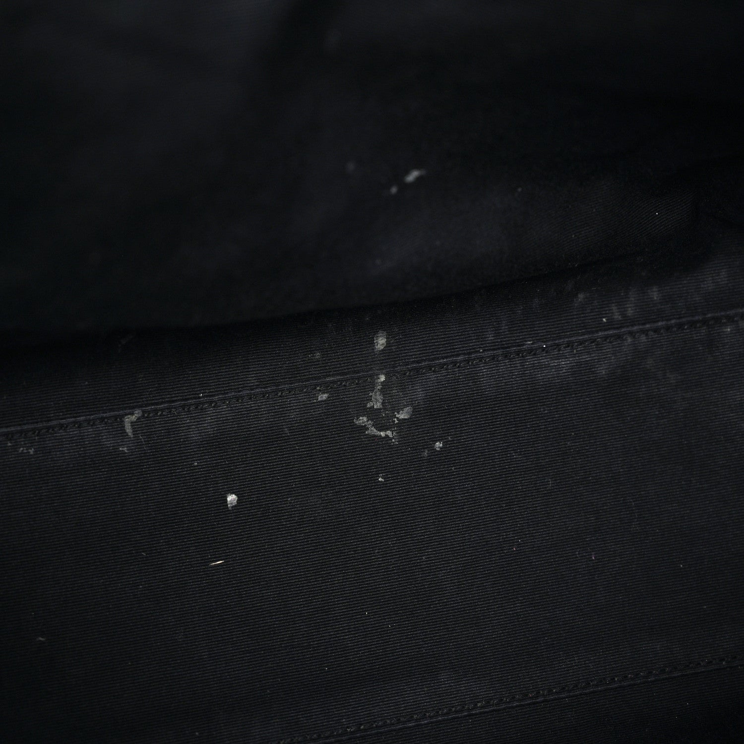 Saint Laurent Crinkled Calfskin Matelasse Monogram Large Niki Shopper Tote Dusty Grey 12 of 13