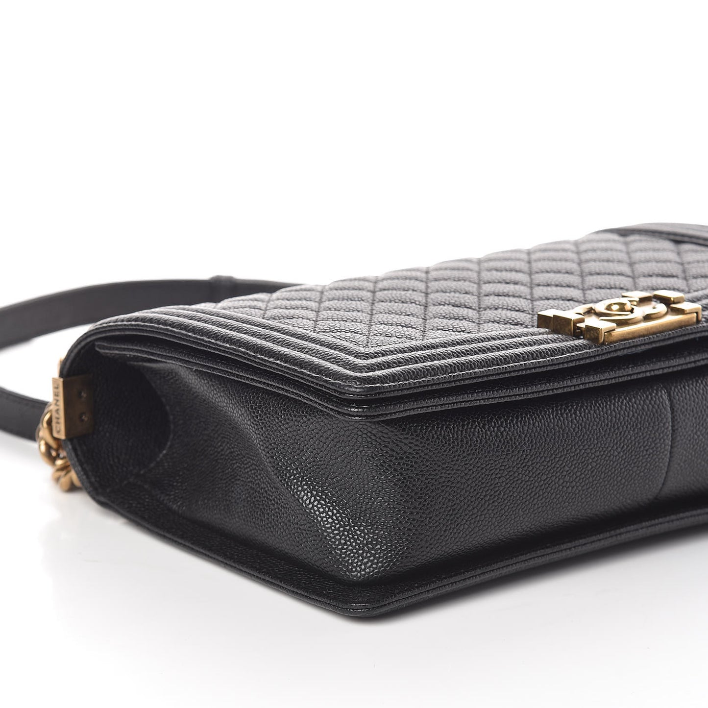 Caviar Quilted New Medium Boy Flap Black