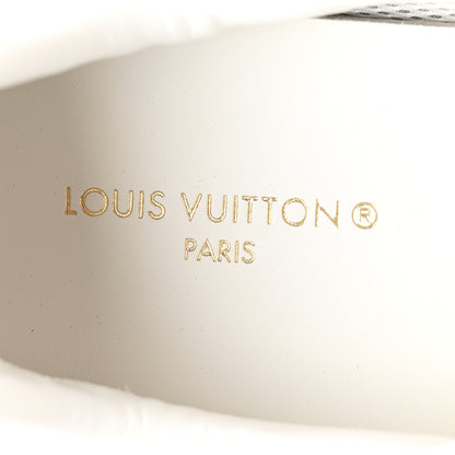 Louis Vuitton Calfskin Damier Azur Run Away Sneakers 39.5 White 7 of 9