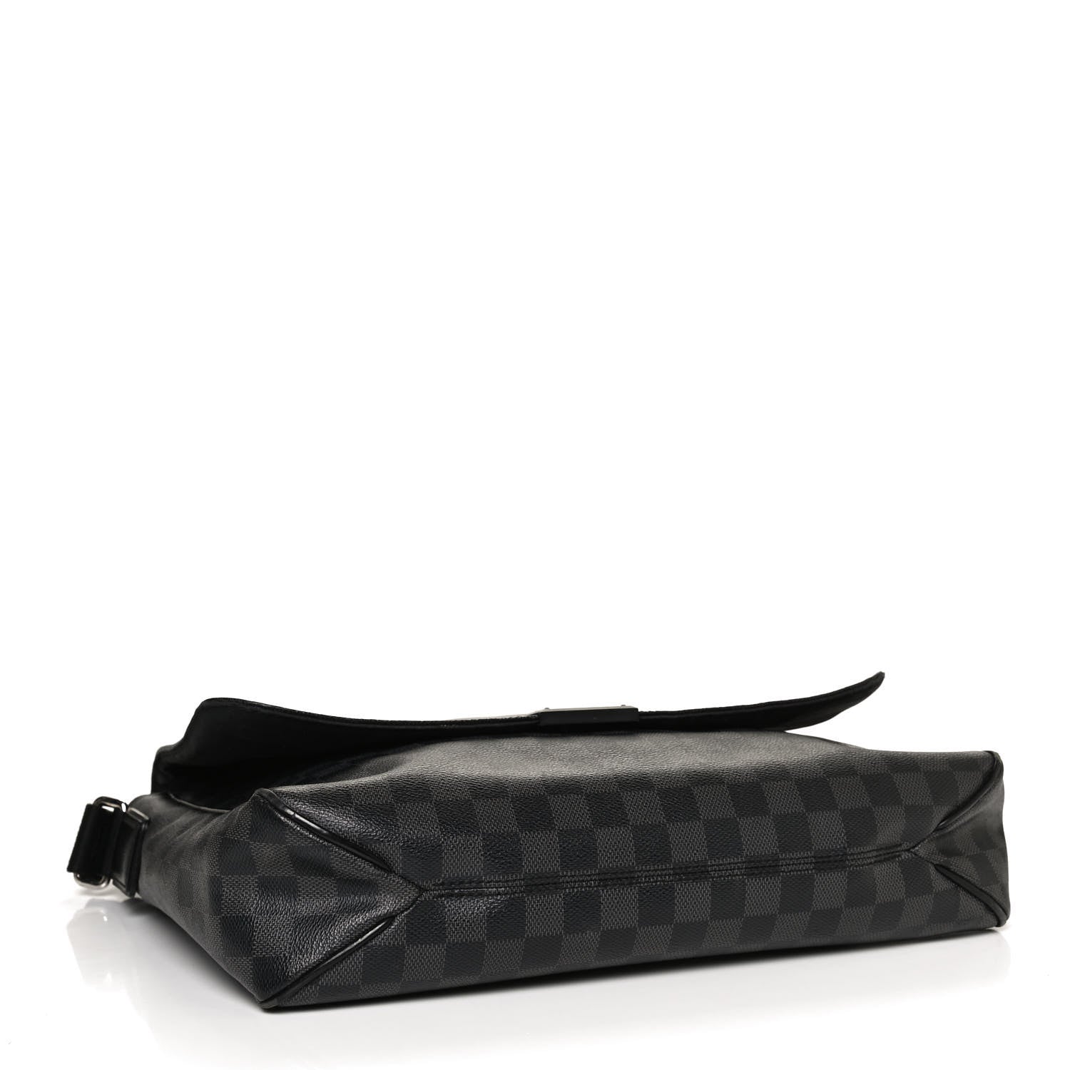 Louis Vuitton Damier Graphite District GM 4 of 16