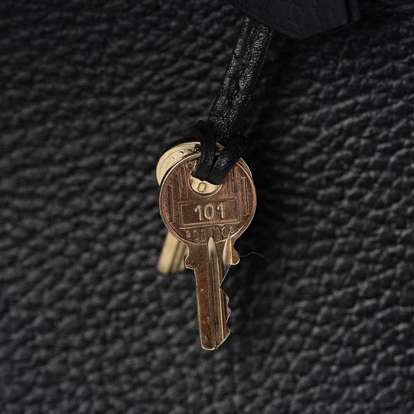 Ardennes Kelly Retourne 32 Black